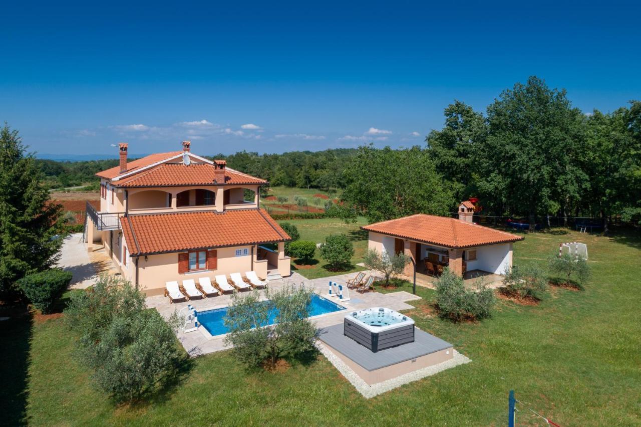 Villa Vranici * Vranići